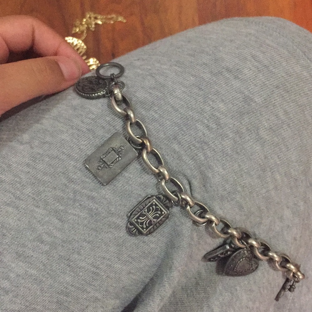 Bracelet